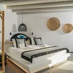 Ikies Of Mykonos Mykonos Town
