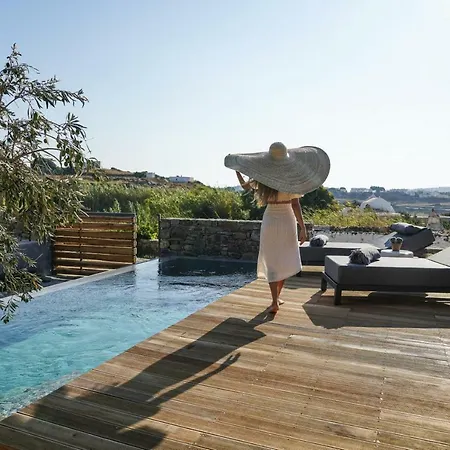 Ikies Of Mykonos Bed & Breakfast 5*