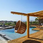 Oda ve Kahvaltı Ikies Of Mykonos 5*