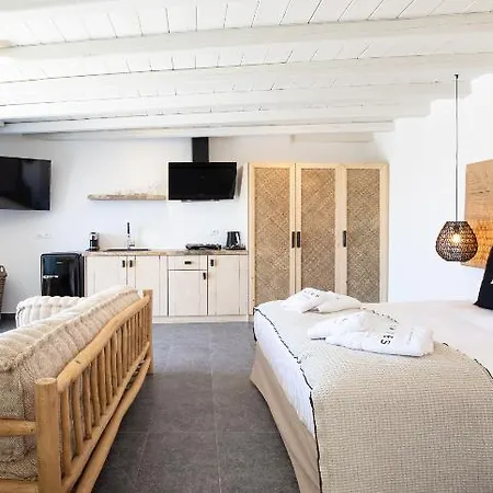 Bed and Breakfast Ikies Of Mykonos 5*