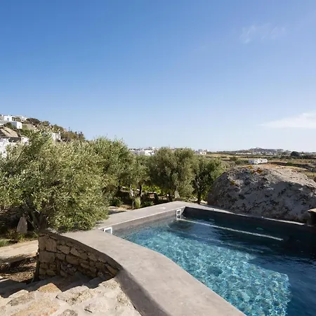 Ikies Of Mykonos Bed & Breakfast