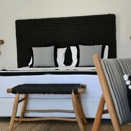 Ikies Of Mykonos Bed & Breakfast