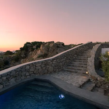 Ikies Of Mykonos Bed & Breakfast 5*