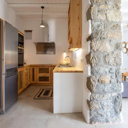 Ikies Of Mykonos 5*