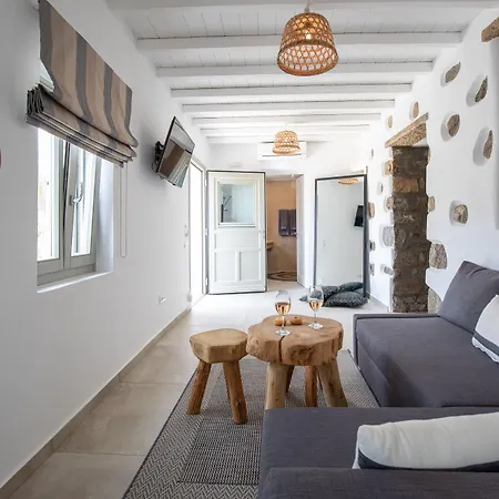 Ikies Of Mykonos Bed & Breakfast